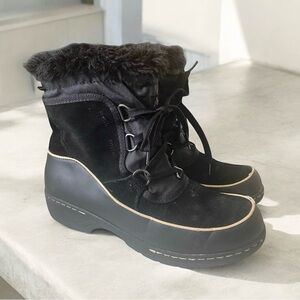 Warm Sorel Style Athletech Thermolite Black Winter Hiking Boot.